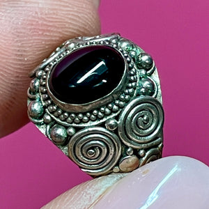 Gorgeous SS Garnet Ring