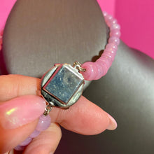 Load image into Gallery viewer, SS Pink Art Glass Necklace
