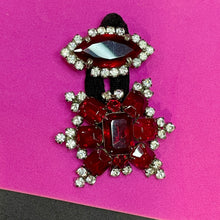 Load image into Gallery viewer, Rhinestone military Style Pins
