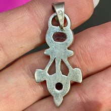 Load image into Gallery viewer, Sterling Gemstone Pendant Cute Hearts!
