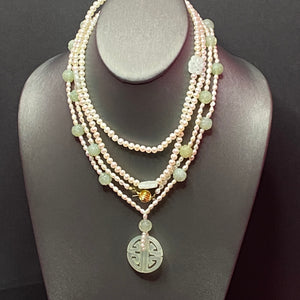 Set Of Pearl & Carved Serpentine Necklaces