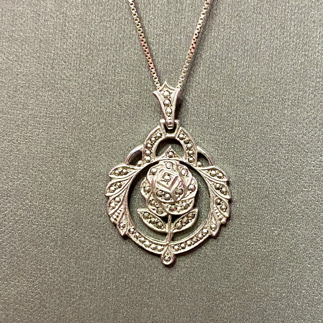 ❤️ Sterling  Marcasite Art Deco Rose Pendant