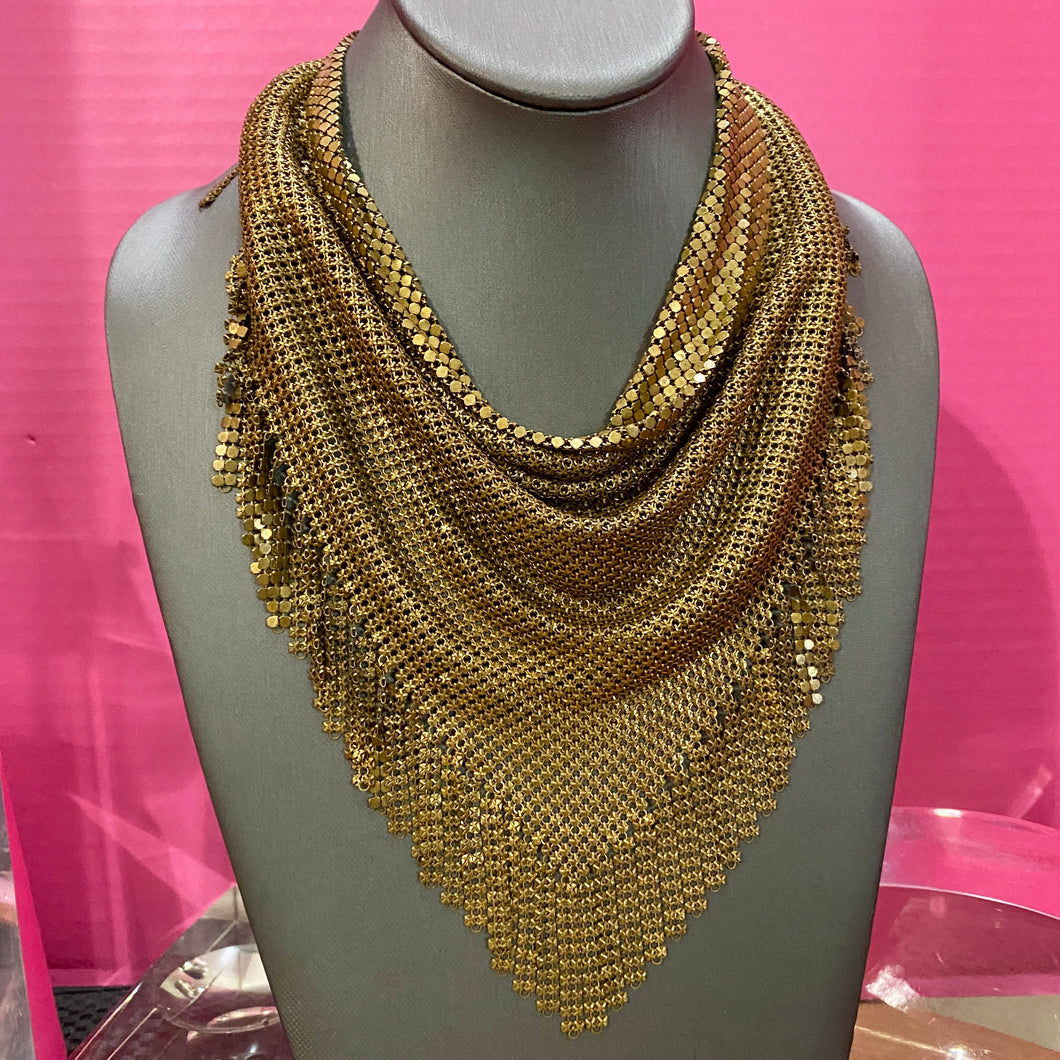 Old Fringed Mesh Collar