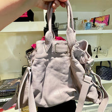 Load image into Gallery viewer, Huge Pebbled Leather Lilac Tote
