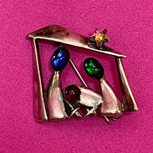 Load image into Gallery viewer, SS Glass Cab Nativity Pin
