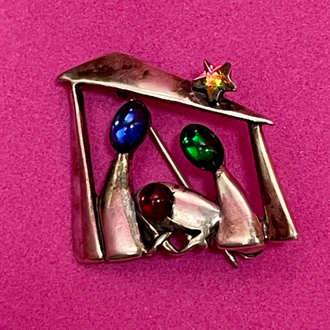 SS Glass Cab Nativity Pin