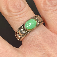 Load image into Gallery viewer, Sterling Heart Band Ring size 8
