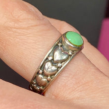 Load image into Gallery viewer, Sterling Heart Band Ring size 8
