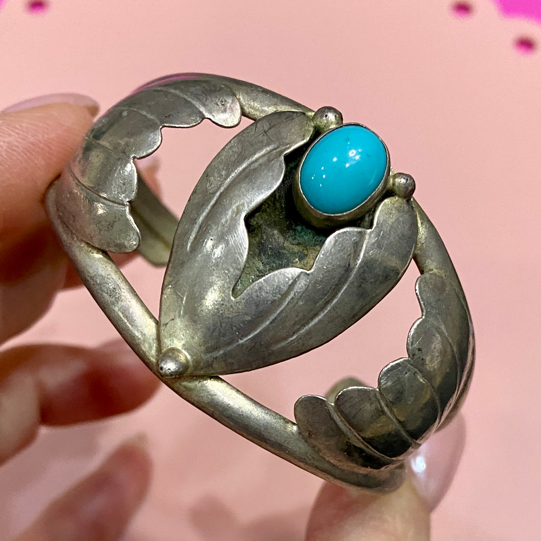 ❤️ Dawn's Fav Sterling Mexico Turquoise cuff
