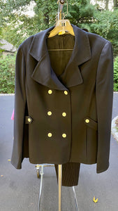 Adorable Ellen Tracy Navy Jacket With White Buttons