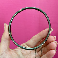 Load image into Gallery viewer, Large Size (3.5&quot; to 3.75&quot;) SS Bangle
