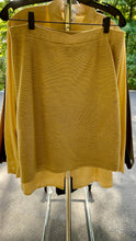 Load image into Gallery viewer, Tan Silk Blouse Laurel
