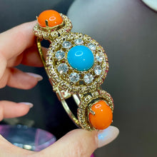 Load image into Gallery viewer, Rhinestone &amp; Glass Clamper Bracelet
