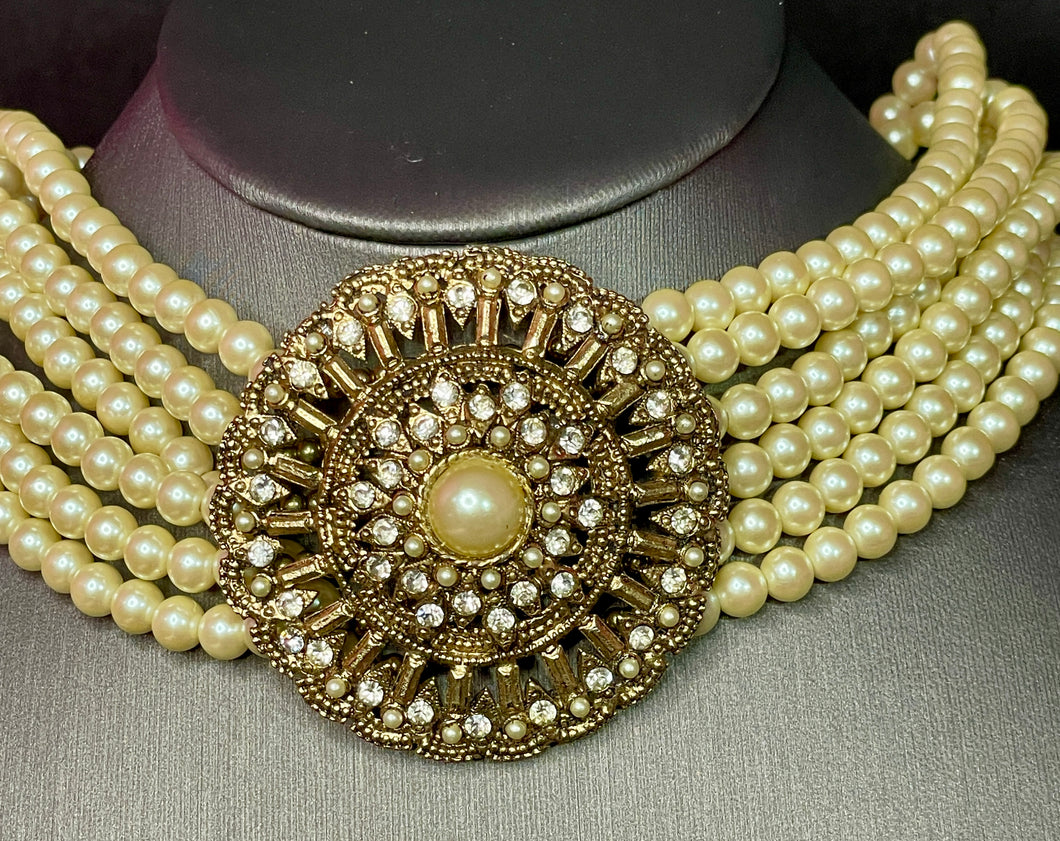6 Strand Deco Style Choker
