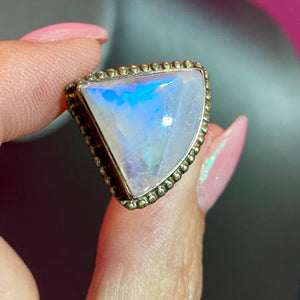 SS Bright Moonstone Ring Adjustable